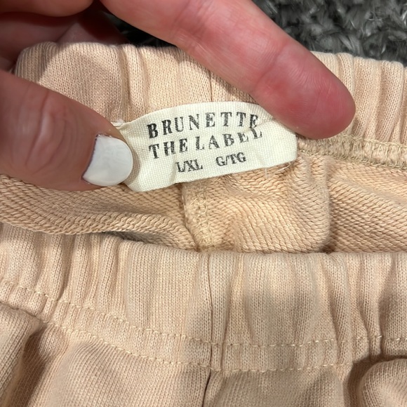 Brunette the Label | Best Friend Jogger Sand L/XL - Picture 5 of 13